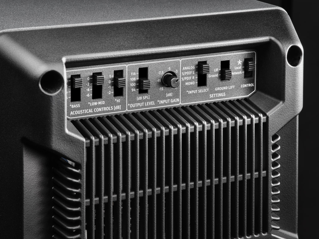 kh-120-ii-controls-neumann-studio-monitor-g