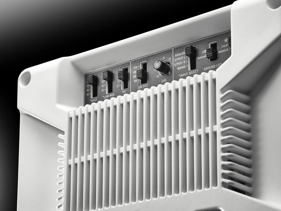 kh-150-w-controls-neumann-studio-monitor-g