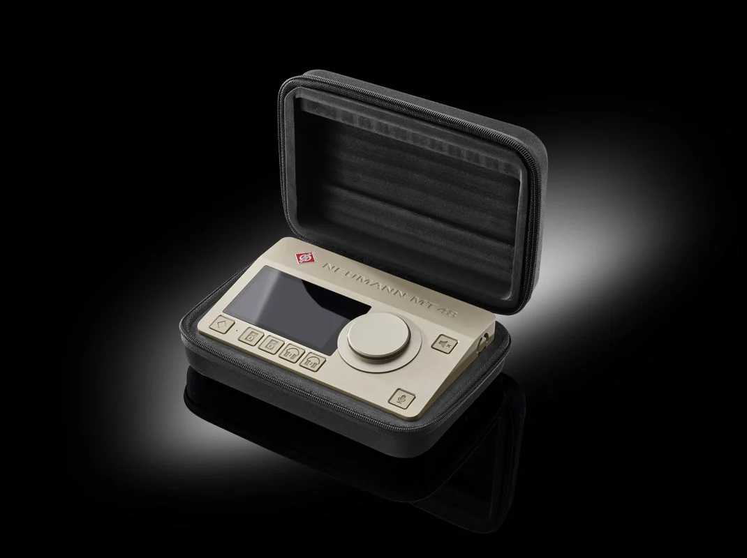 mt-48-packagingopen-neumann-audio-interface-g